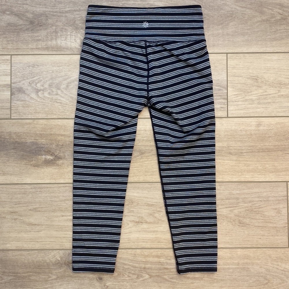 Athleta | Chaturanga Capris‎ | High Rise Cropped Yoga Leggings - Picture 6 of 11